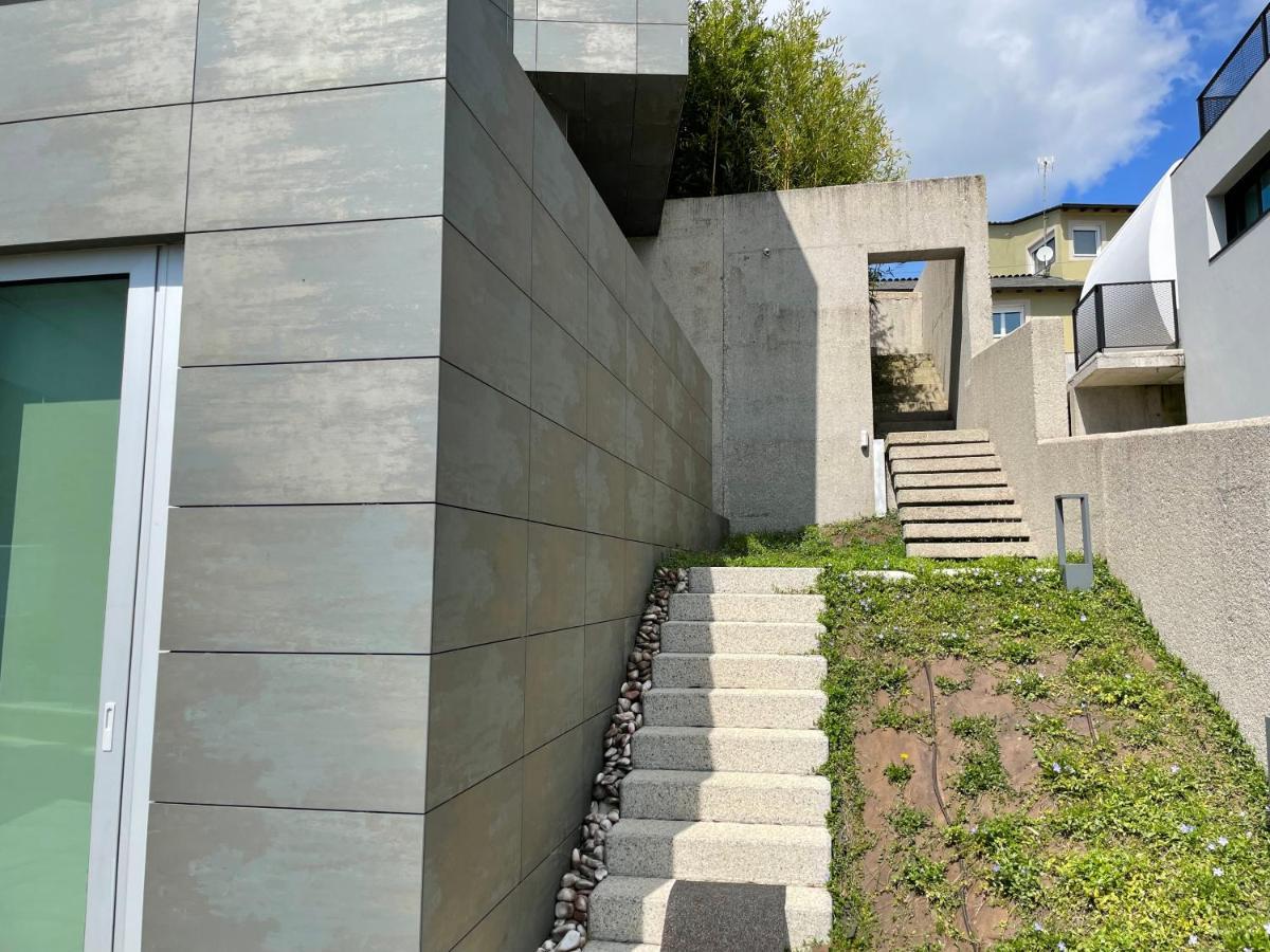 Tres Prismas Exclusive Villa Sarria Exterior foto