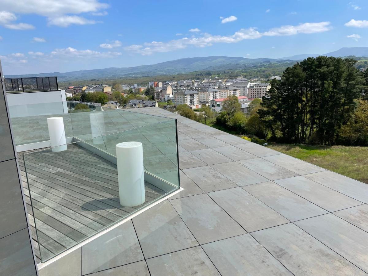 Tres Prismas Exclusive Villa Sarria Exterior foto