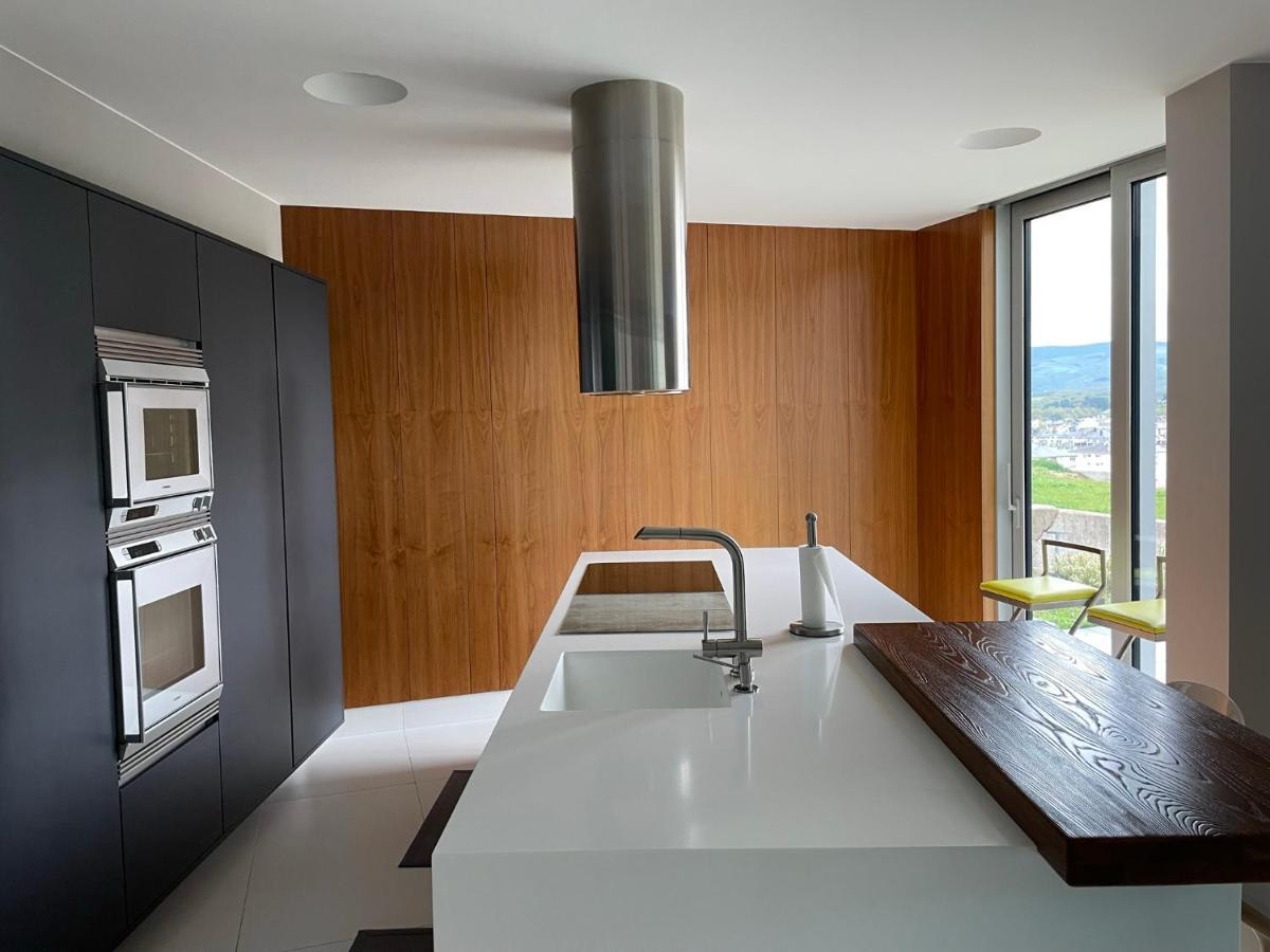 Tres Prismas Exclusive Villa Sarria Exterior foto